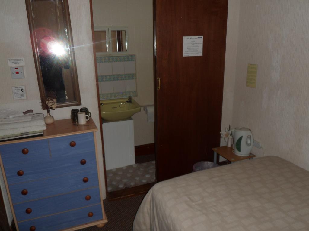 Appleton Lodge Hotel Blackpool Room photo